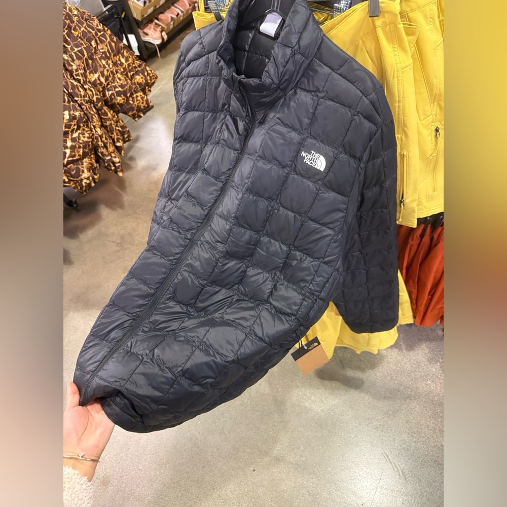 Brand New！The North Face Men's Black Puffer Jacket，size 3XL - Picture 5 of 7